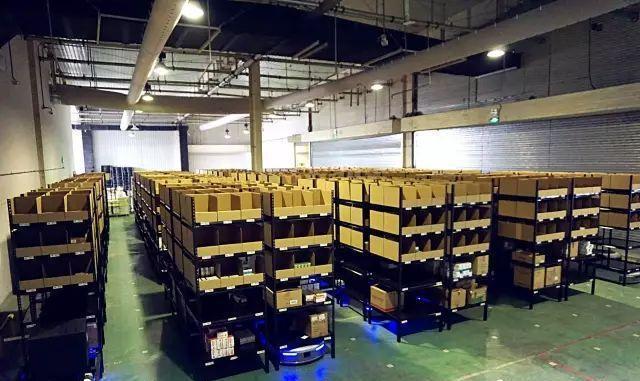 揭秘國(guó)藥控股智慧物流 探訪北京自動(dòng)化機(jī)器人倉庫